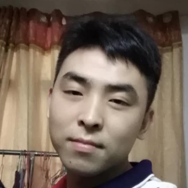 凉笙蹙眉孝顺的照片
