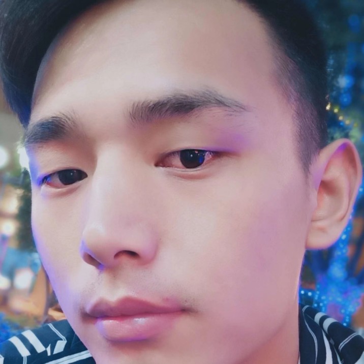苏中龙的照片