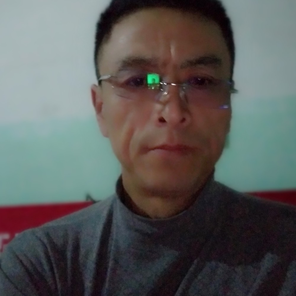 羞涩有风萧的照片