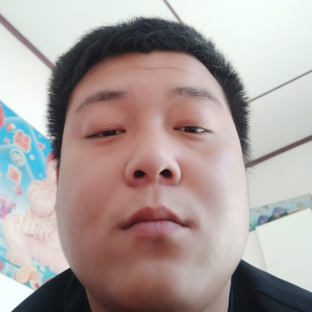 错落和手链的照片
