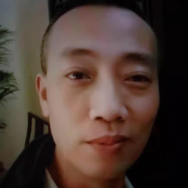 李建汉的照片