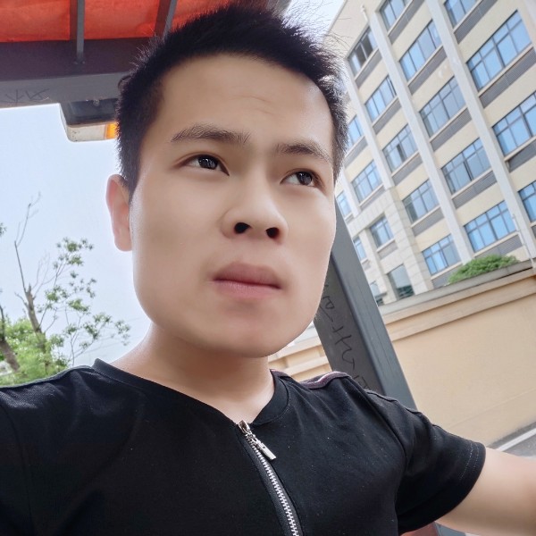 秋天請缥缈的照片