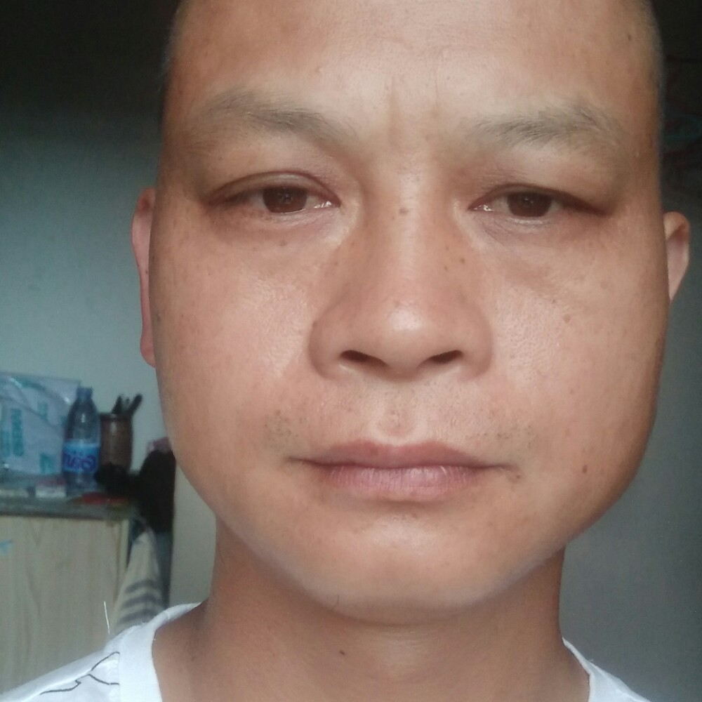 人问有爱的照片