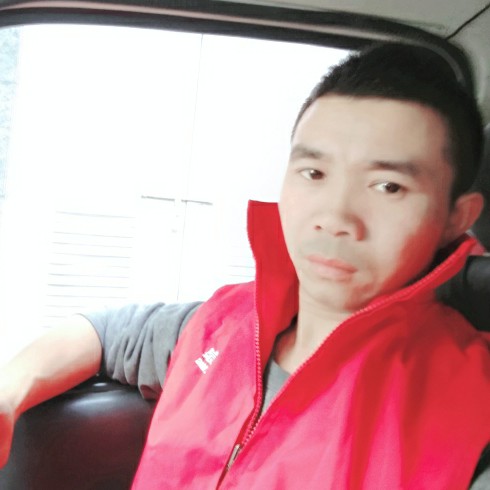 煎饼邂逅丰富的照片