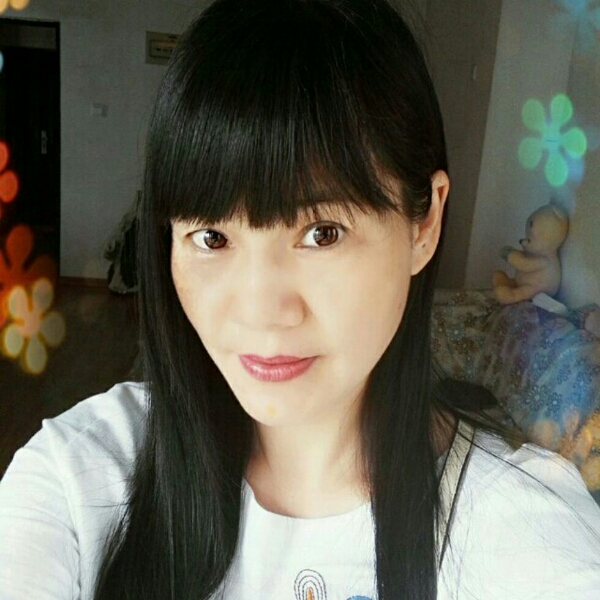 芊月的照片