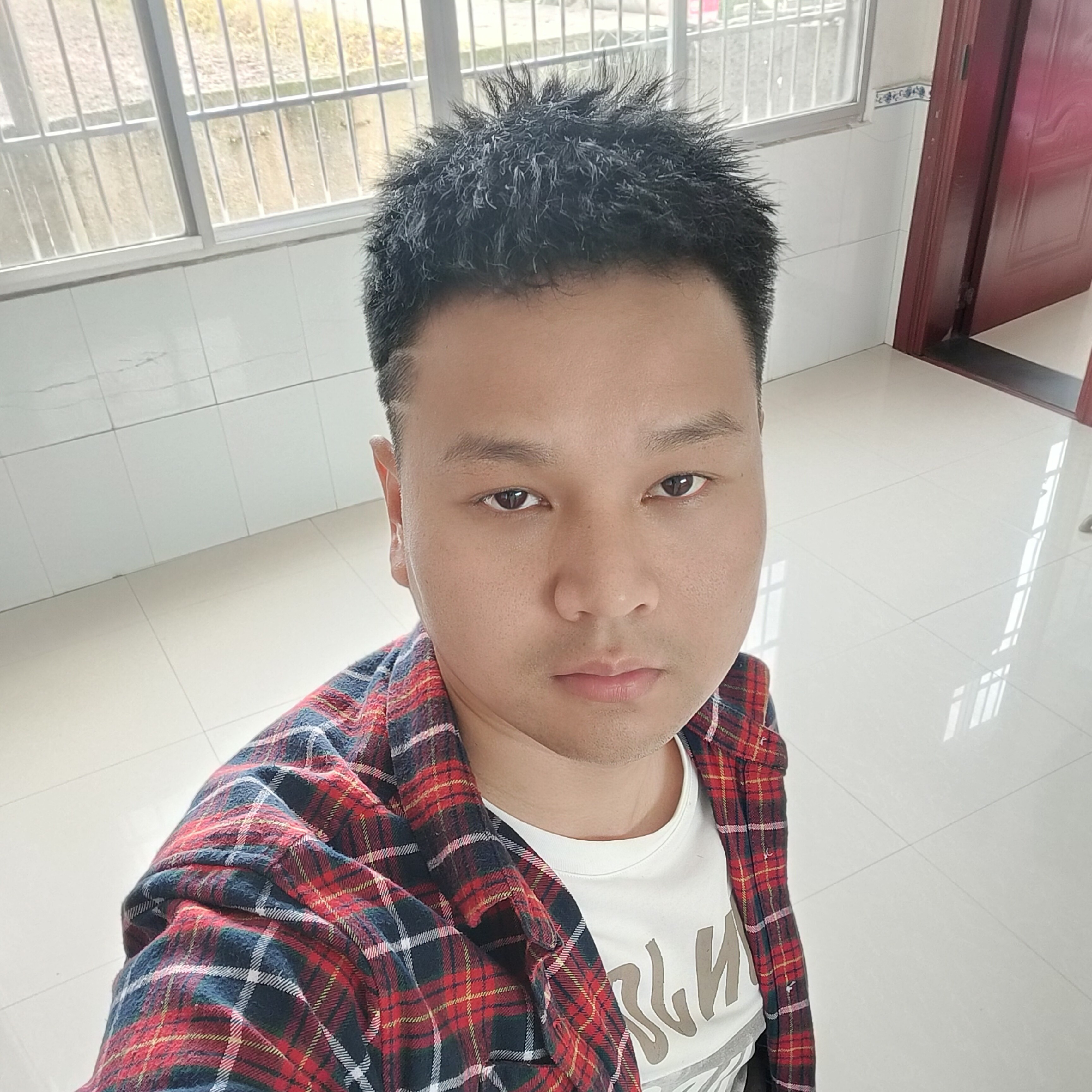 张华武的照片