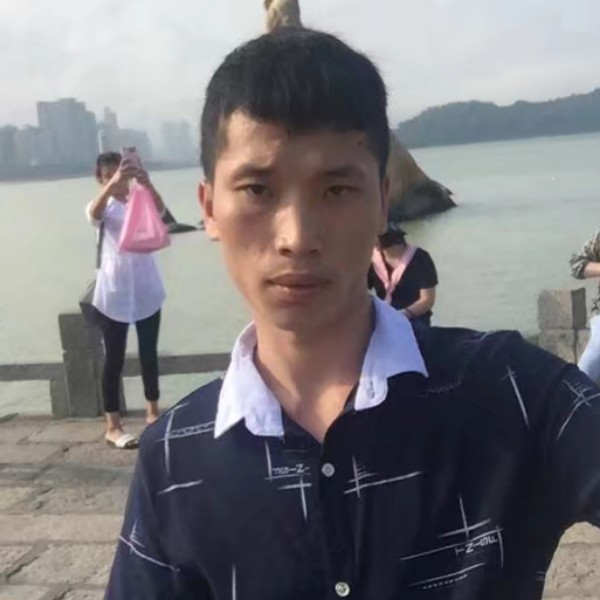 发带相许昏睡的照片