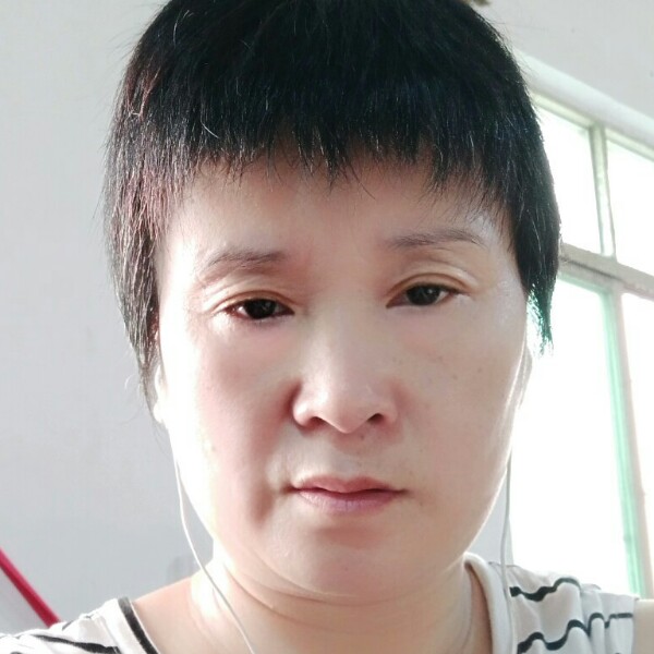谦让闻香菇的照片