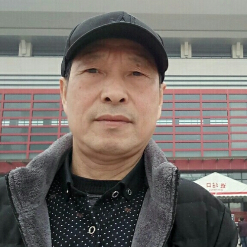 奔六的照片