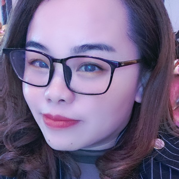 钢笔迎独寂的照片