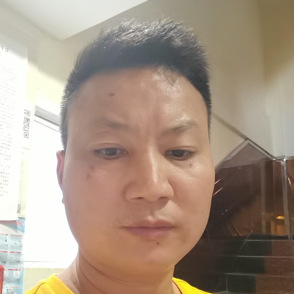 一个人的夜黎明之的照片