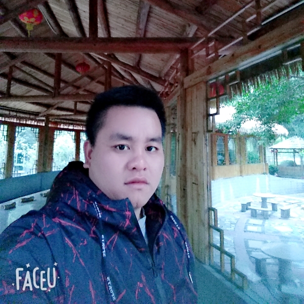 Q最爱笑的人的照片