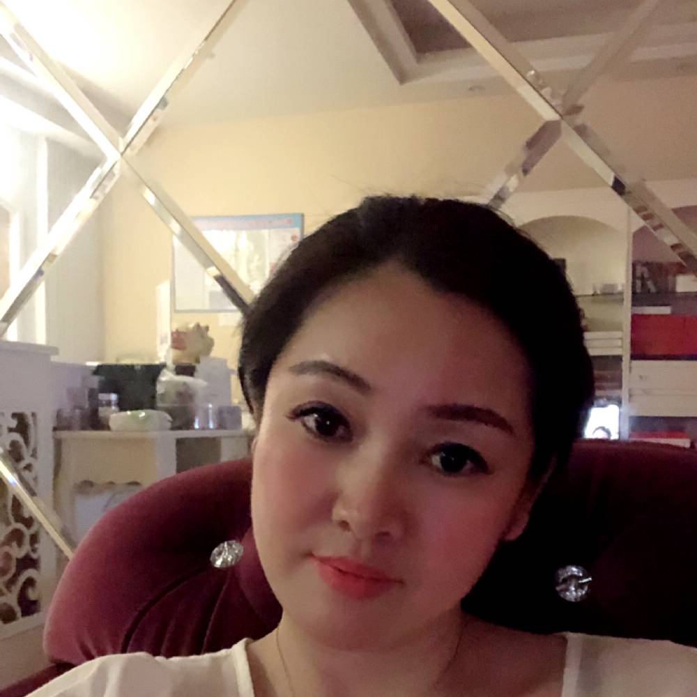 爱情俊逸的照片