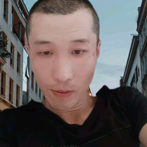 逐风爱恋高挑的照片