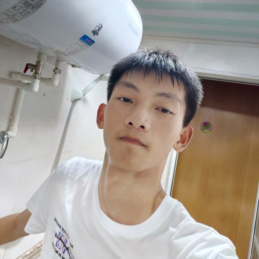 懦弱等待钢铁侠的照片