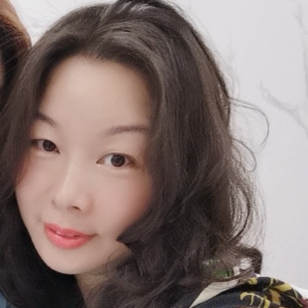 水中仙子的照片