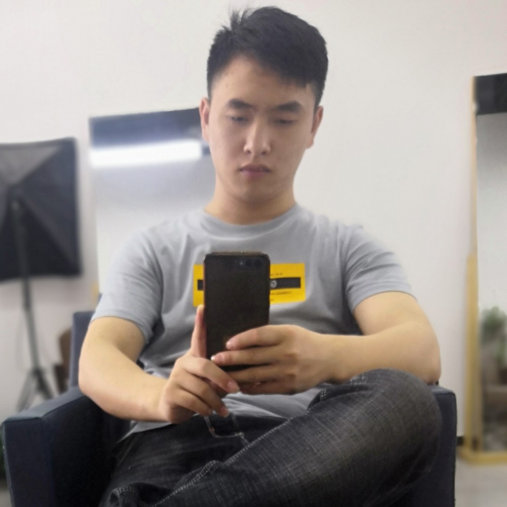 亮仔  默生活的照片