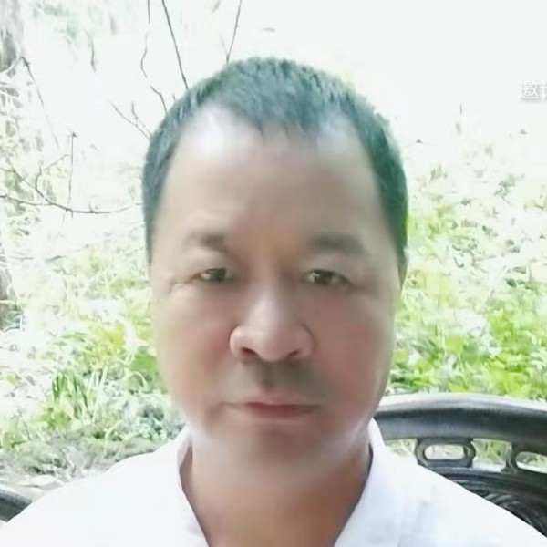 缥缈踢洛尘的照片