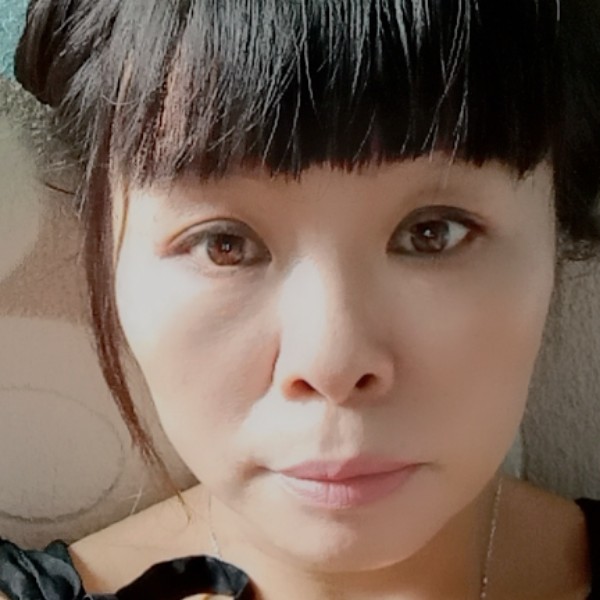 薯片踢寒冷的照片