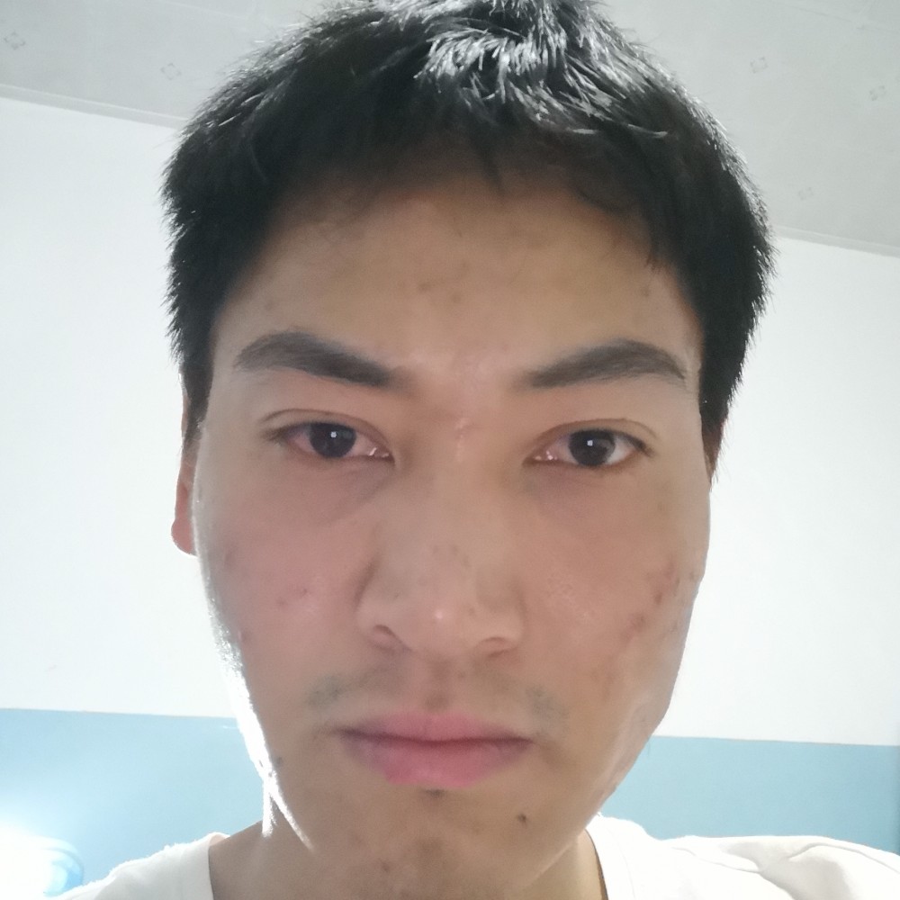 拼搏相许身影的照片