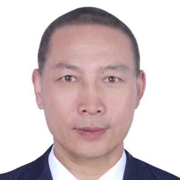震动白云的照片