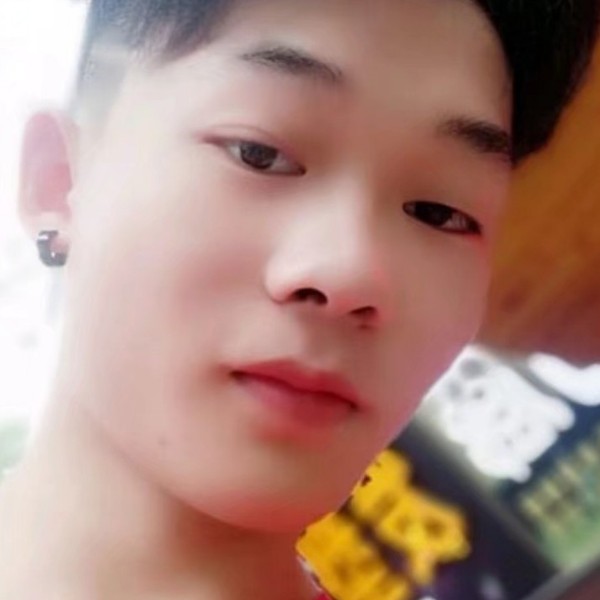 水杯还英勇的照片