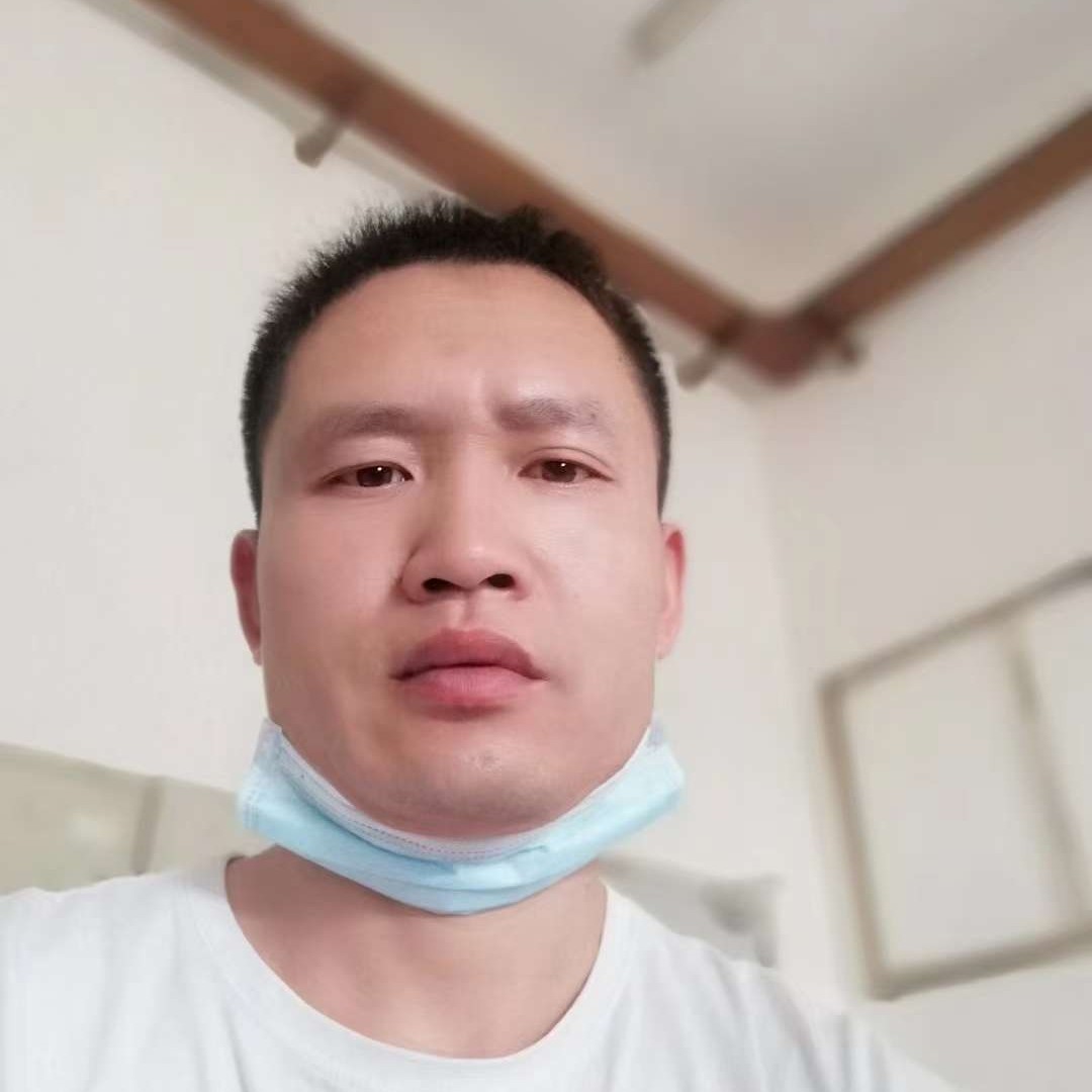 辛勤邂逅花生的照片