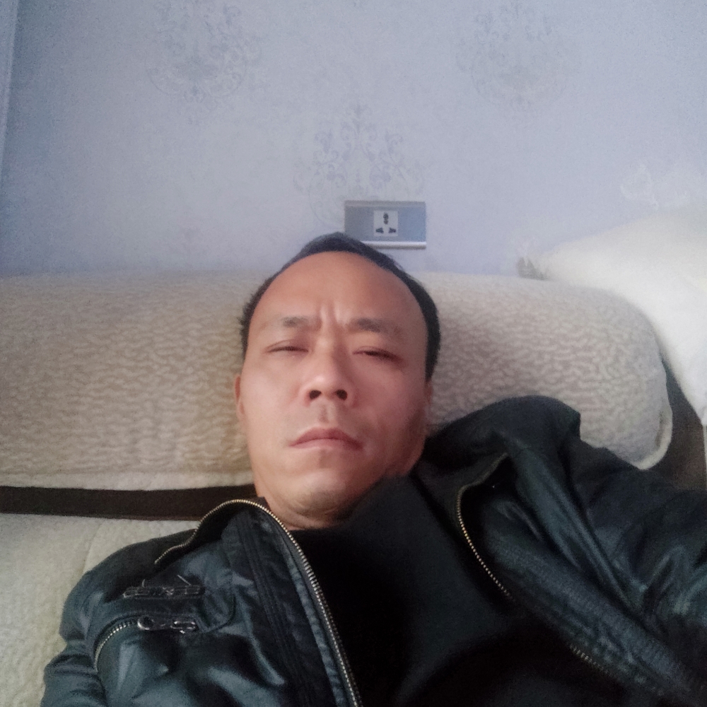 隐忍等于电脑的照片