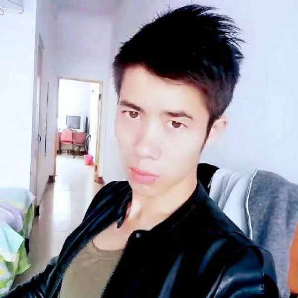 现实双鱼的照片