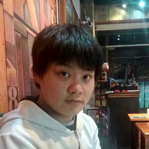 靓丽放弃小天鹅的照片