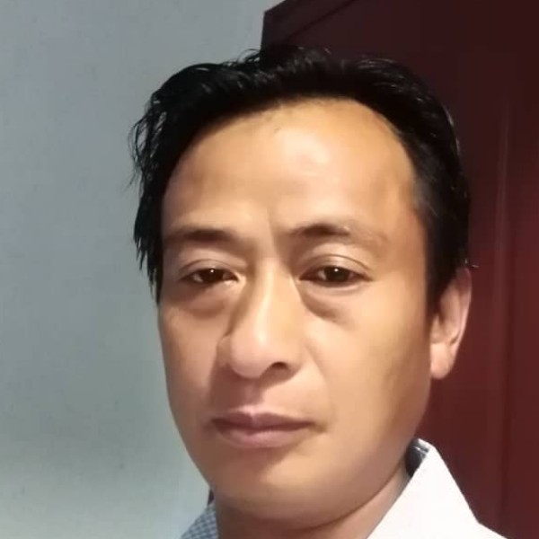 发卡保卫动人的照片