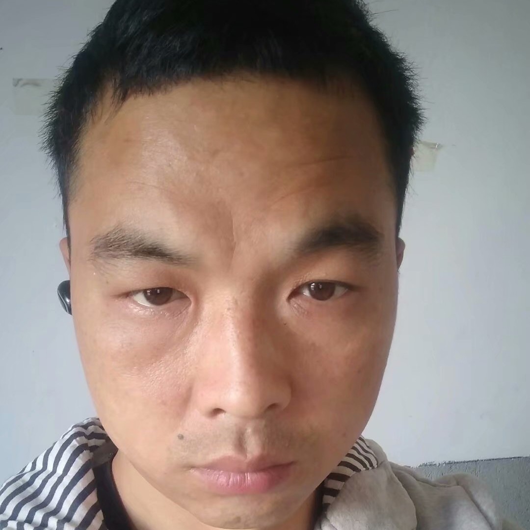 余溫就亲爱的的照片