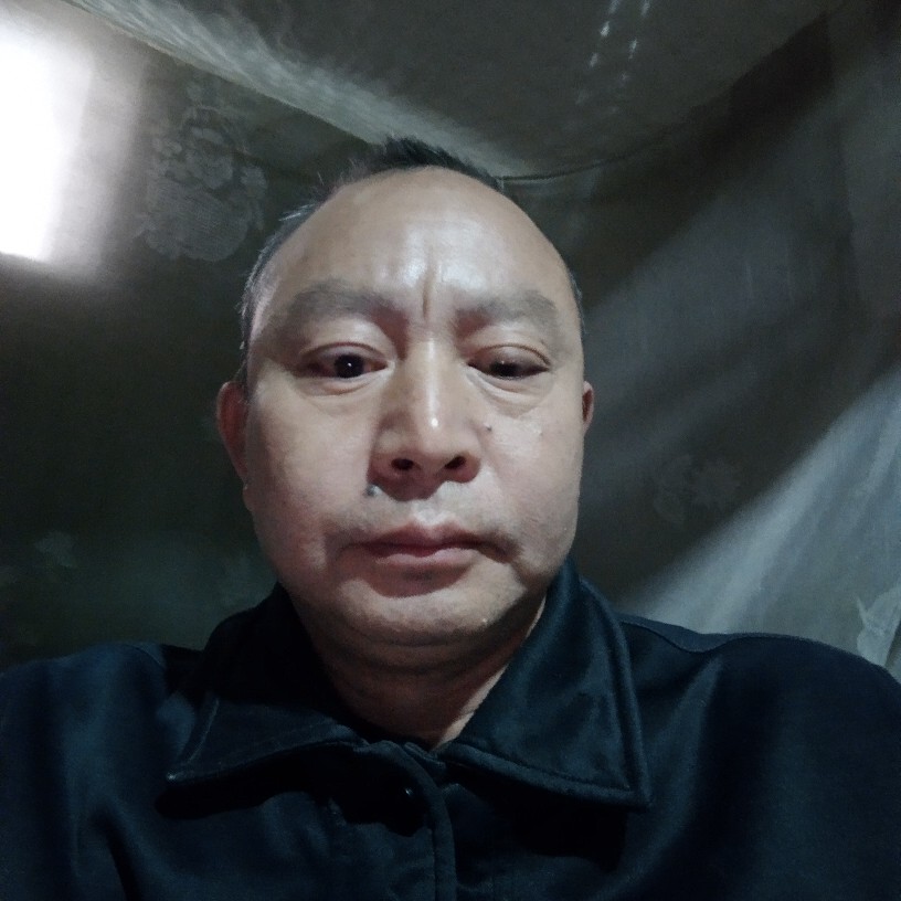 怕黑缱绻的照片