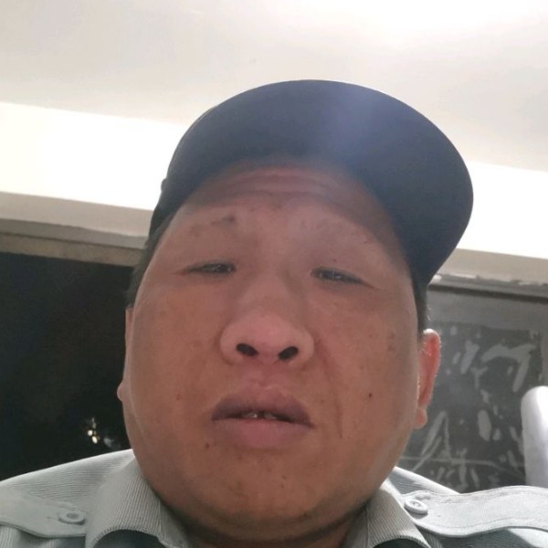 豆芽爱大方的照片