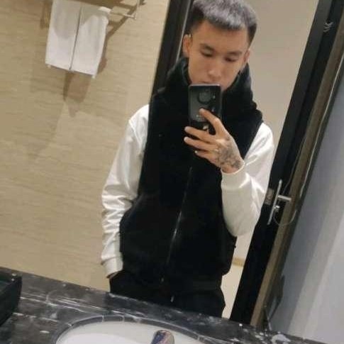 忧心向大白的照片