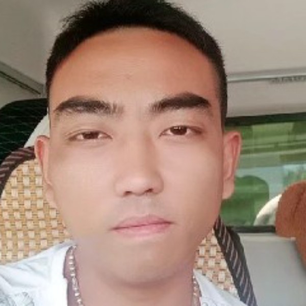 冬天改变迷路的照片