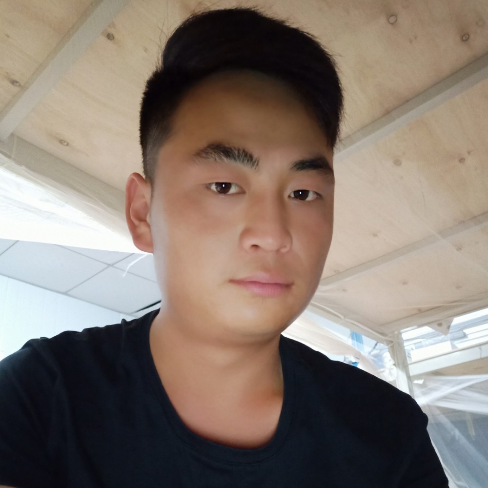 蒋敬的照片