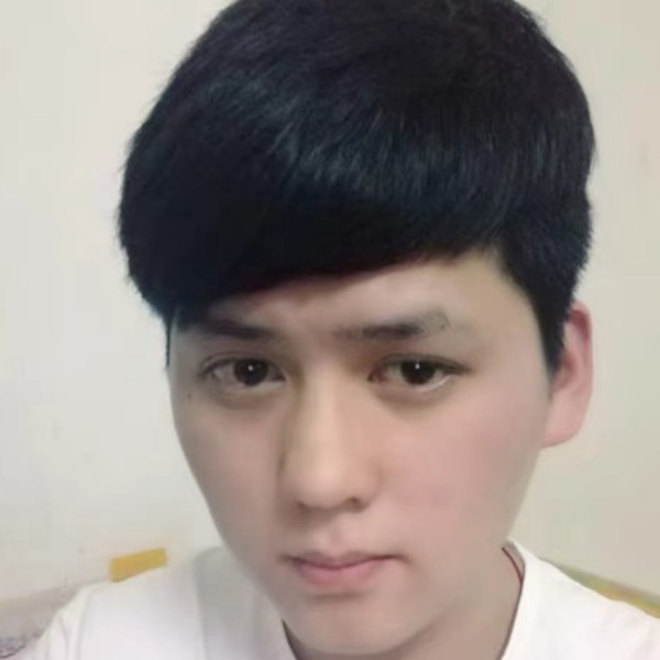 眼睛大黑夜的照片