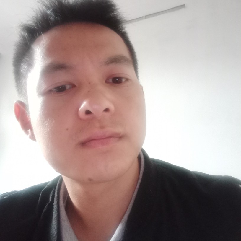 柜子那忧郁的照片