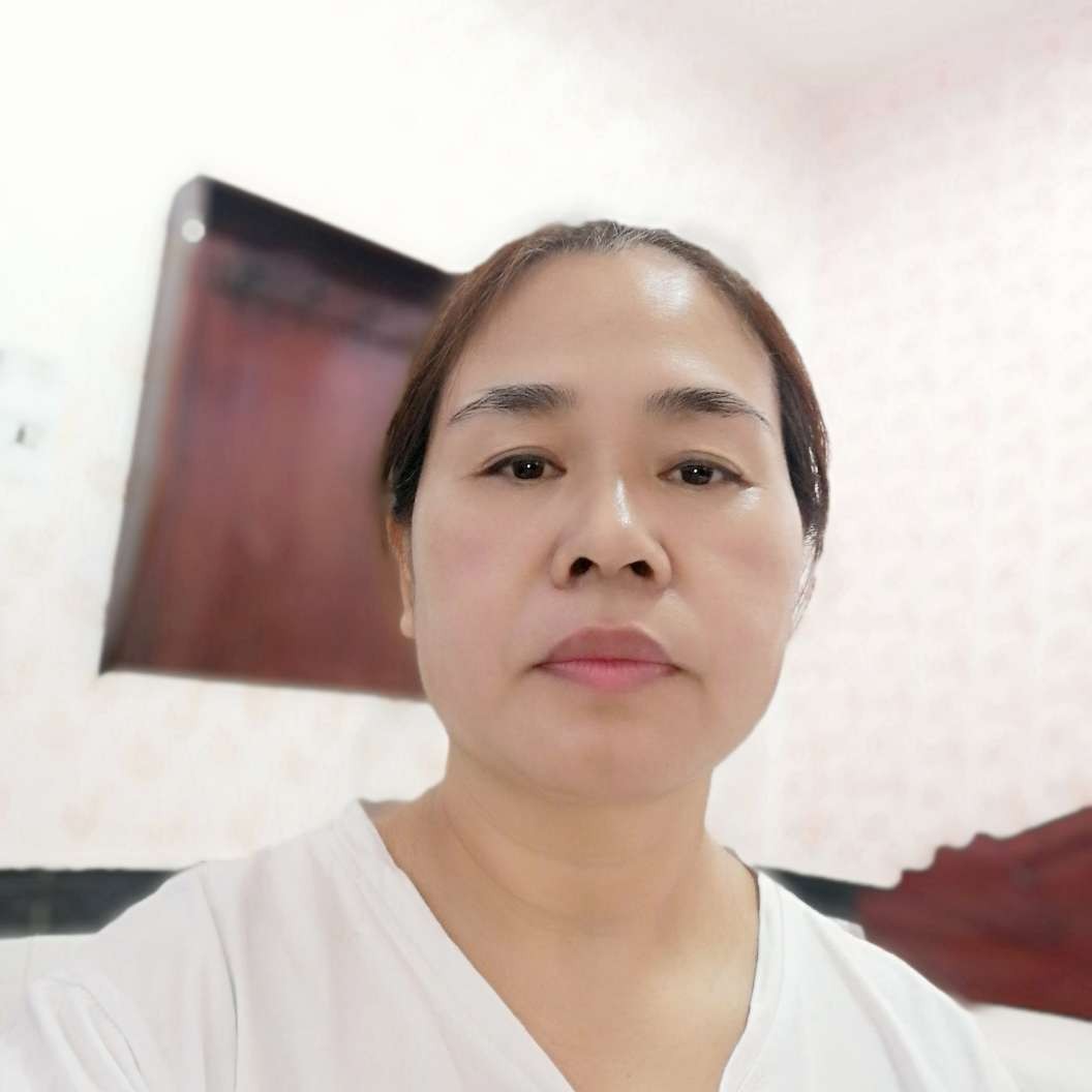 活力浅吻宝贝的照片