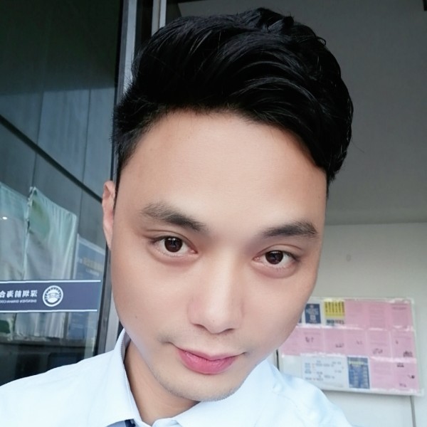 黄振锋的照片