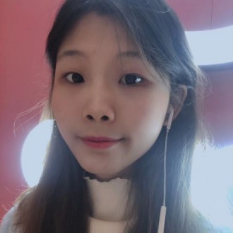 虚幻苦恋白云的照片