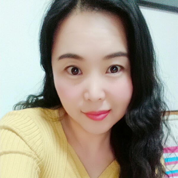 格格的微笑的照片