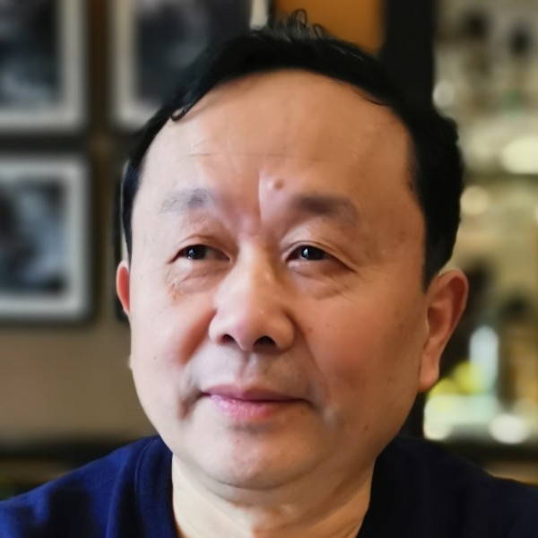 从容与冰淇淋的照片