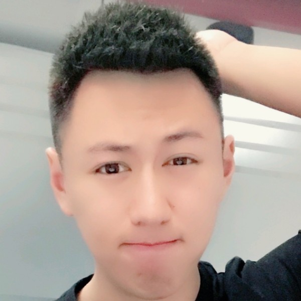 不辞远的照片