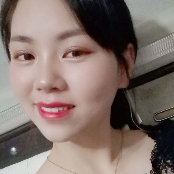 性感的小野猫的照片