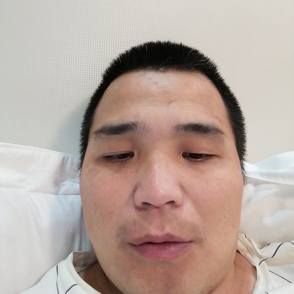虎扑倒的照片