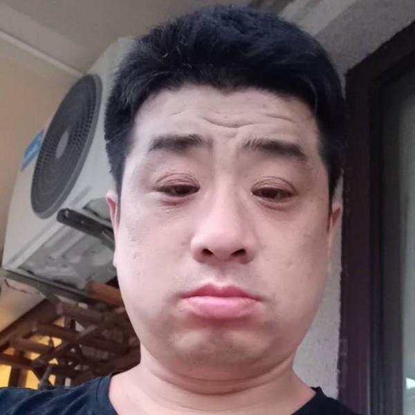 上善若良的照片