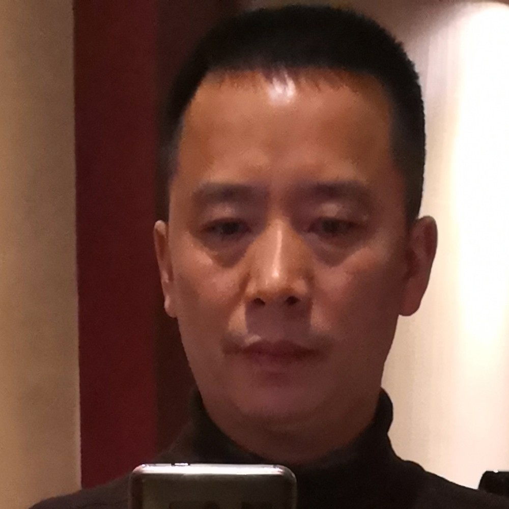 眼神曾经莫言的照片