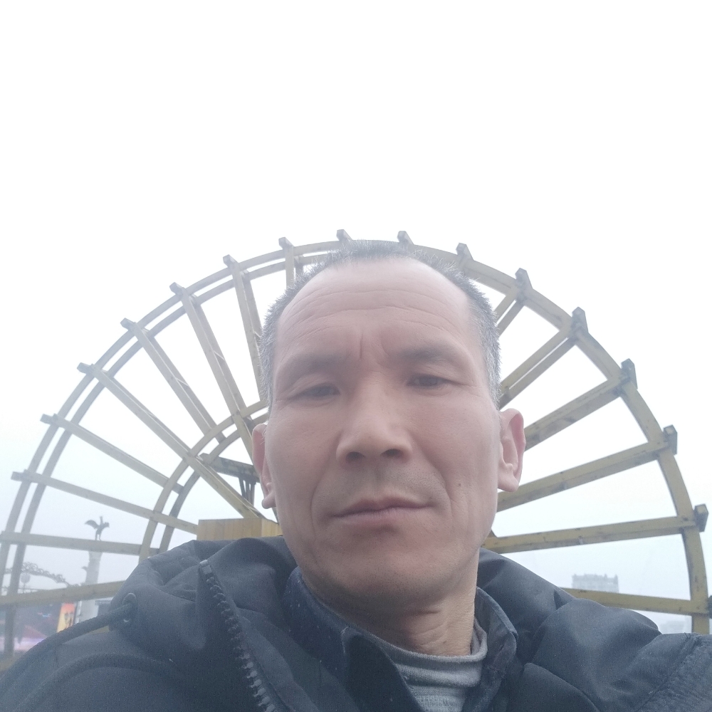 在向明天可以的照片